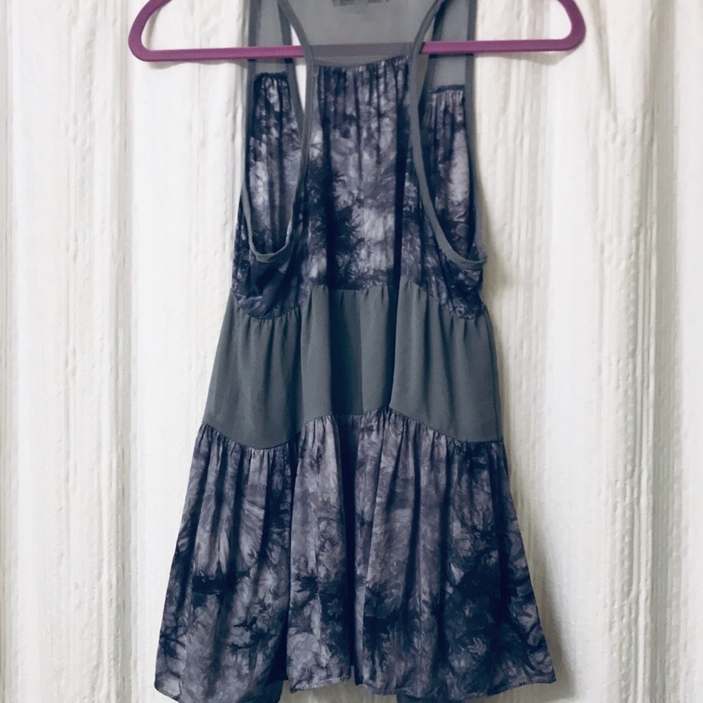 CECICO RACERBACK TUNIC W/POCKETS - Picture 5 of 9